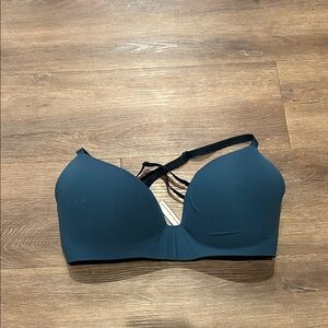 Victoria’s Secret t shirt Teal Bra 34DD